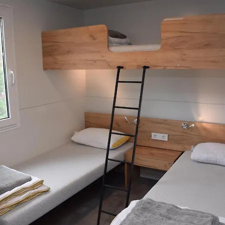 אתר קמפינג Adria Holidays Mobile Homes, Caorle 4*